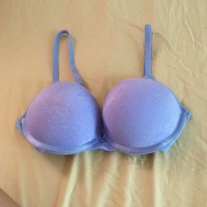 Natori 34B (almost new)